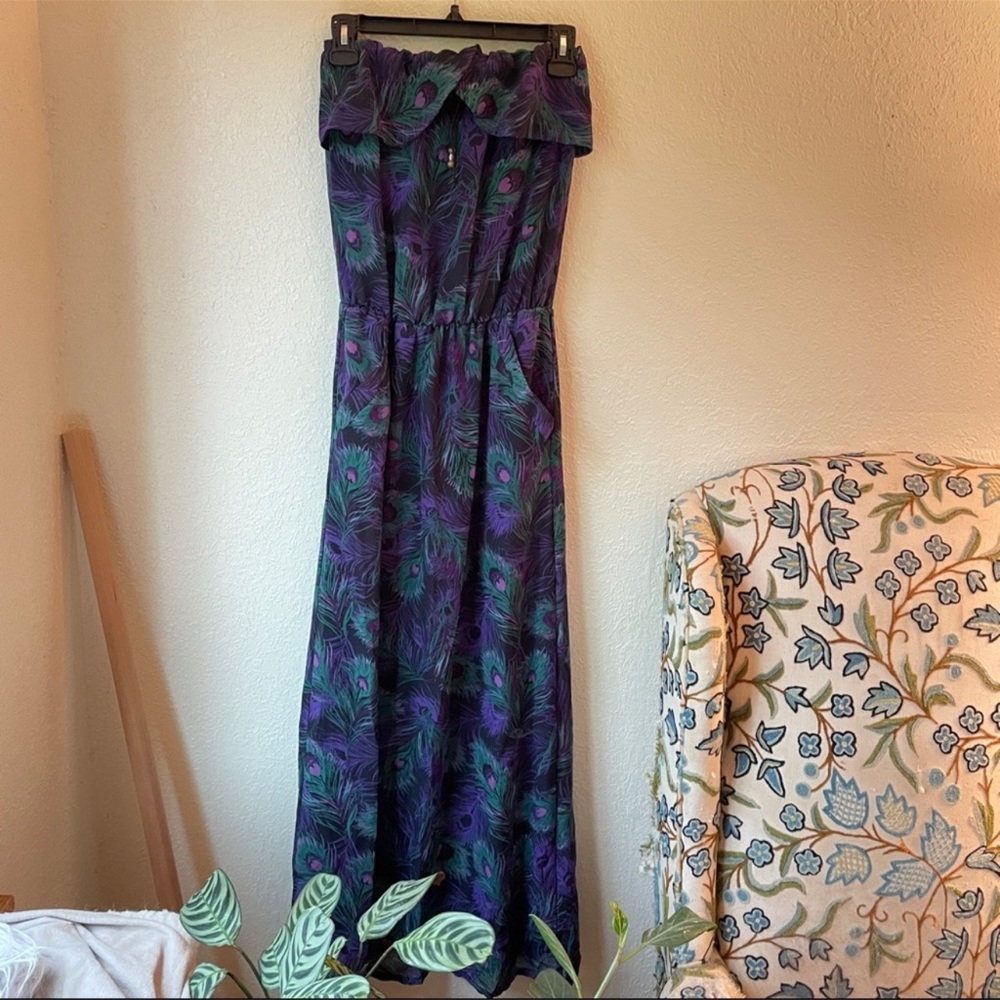 Kirra Peacock Pattern Maxi Dress with Pockets!